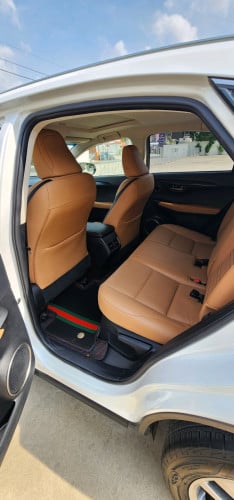 LEXUS NX200T  015 P1 31500