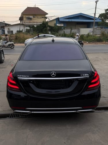 Maybach S500  2015 V8