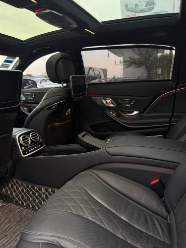 Maybach S500  2015 V8