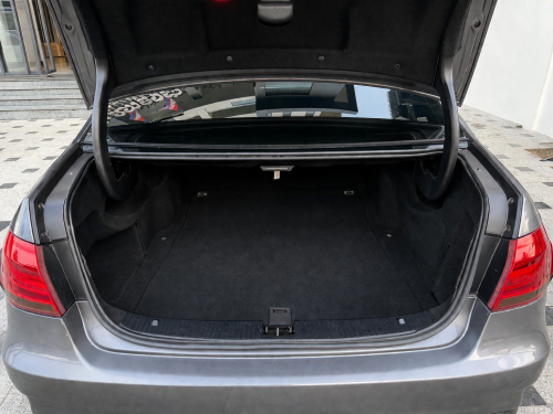 Mercedes Benz E200 2012 Diesel