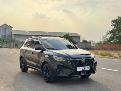 MG RX5 ឆ្នាំ 2025 ថ្នាំហ្សុីន១ជុំ បិទស្គុត១ជុំ 17,500km ហ្សុីន