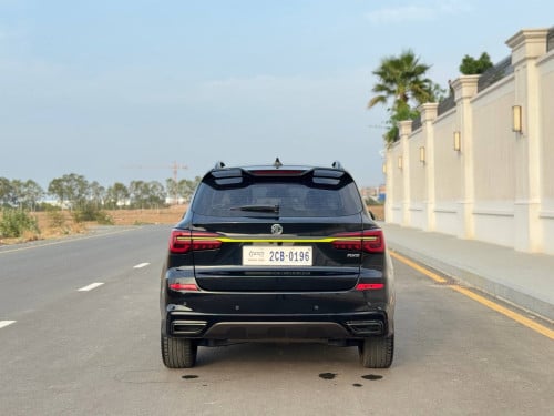 MG RX5 ឆ្នាំ 2025 ថ្នាំហ្សុីន១ជុំ បិទស្គុត១ជុំ 17,500km ហ្សុីន