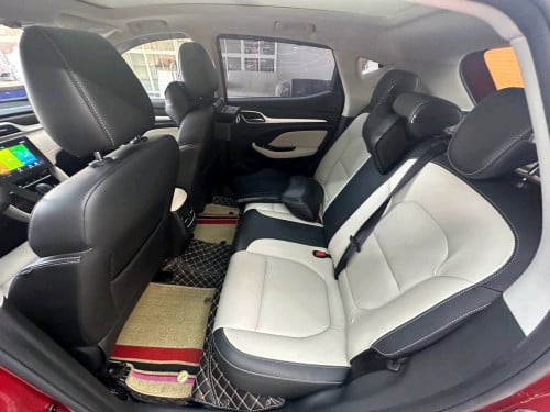 MG ZS ឡានជិះផ្ទាល់ខ្លួន(នៅថ្មីណាស់គ្រប់ទុកក្នុងផ្ទះមិនសូវបានប្រើ)