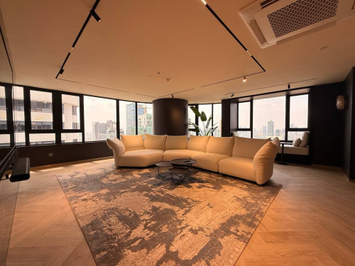 Modern Luxury Apartment for Rent in BKK1