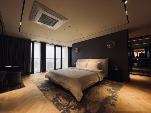 Modern Luxury Apartment for Rent in BKK1