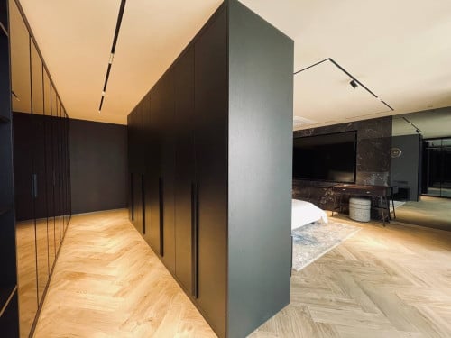Modern Luxury Apartment for Rent in BKK1