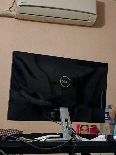 Monitor dell23inch