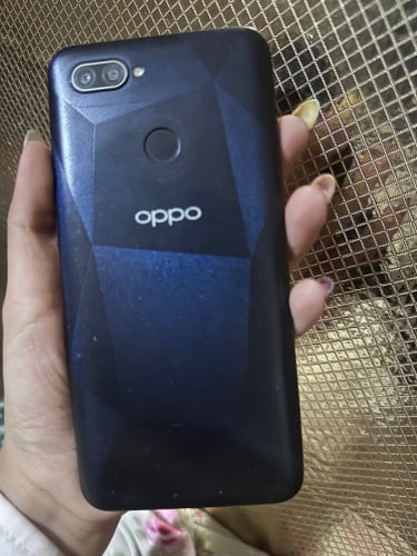 Phoneប្រេីខ្លួនឯងផ្ទាល់ មិនធ្លាប់ប្លាស់ប្តូរអ្វីទាំងអស់តម្លៃ60$