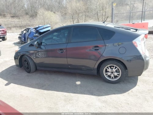 Prius 2013 options 2