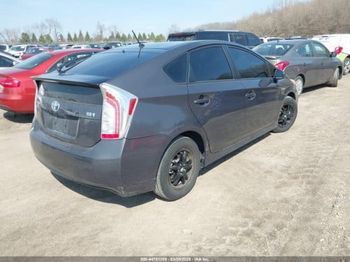 Prius 2013 options 2