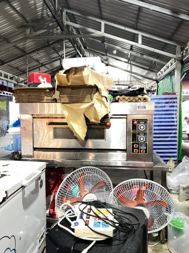 Restaurant stuff for sale in poipet, all kitchen accessories