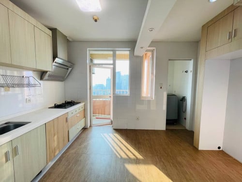 Rose Condo 3 bedroom for sale