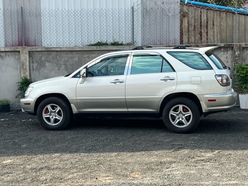 RX300, 2000, P2, កាំម៉ៃ ឡានសាណុំស៊ីន
