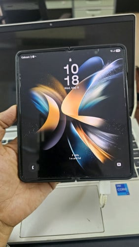 Samsung z fold 4 សំរាប់លក់បាទ
