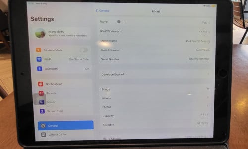 Sell apple ipad pro 10.5+(2017)/Grey/64G/only Wifi+keyboard