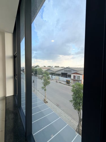 Shops house មហាវិថីឌីប៉ុក 5នាទីពីផ្សារ Aeon2 មានផ្សារ មានខុនដូជុំវិញ មនុស្សច្រើន