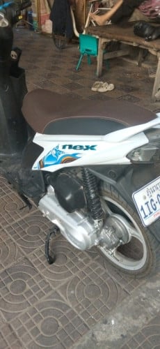 Suzuki Nex-2021