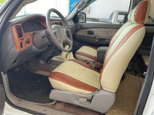 Tacoma ឆ្នាំ01 V4 ប៉ុង2 លេខដៃកាប់ពីតាស់