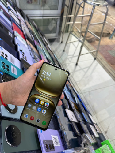 Tecno Sparkgo2 ស្អាតសំនុំស្រុីន