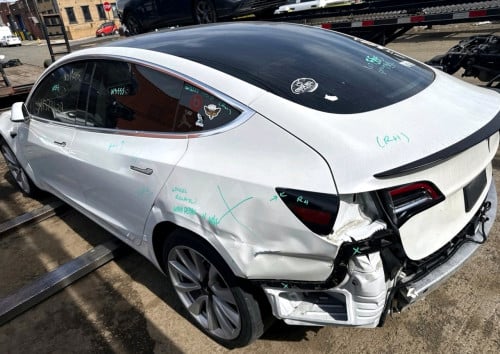 Tesla 2020 Model 3 RWD