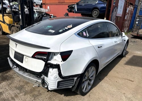 Tesla 2020 Model 3 RWD