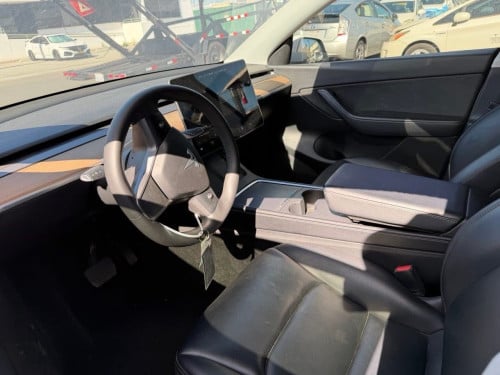 Tesla Model Y 2021 Dual Motor