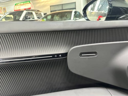 The Avita 12 has a pure electric range of 700km and is practically brand new with only 6000km
