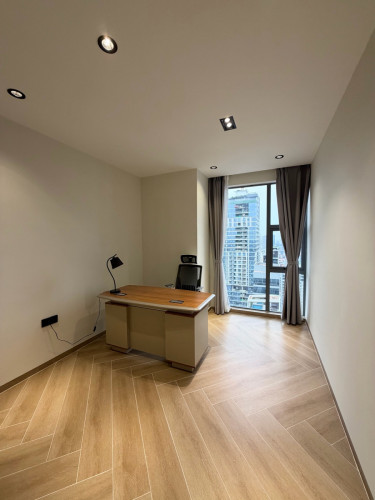 Time square 5 for rent