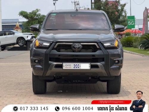 TOYOTA HILUX REVO RALLY 2025