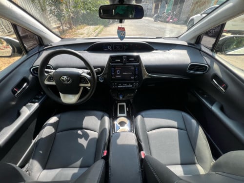 Toyota Prius 016 Turing option3 ឡានកាលី