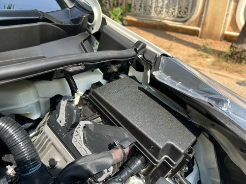 Toyota Prius 016 Turing option3 ឡានកាលី
