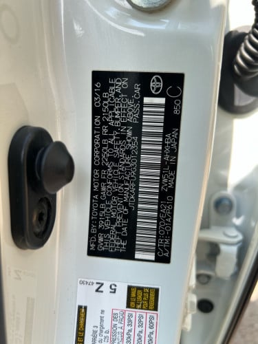 Toyota Prius 016 Turing option3 ឡានកាលី