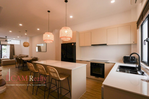 Triplex 4 Bedroom Renovated Apartment For Rent in Chakto Mukh