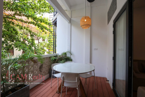 Triplex 4 Bedroom Renovated Apartment For Rent in Chakto Mukh