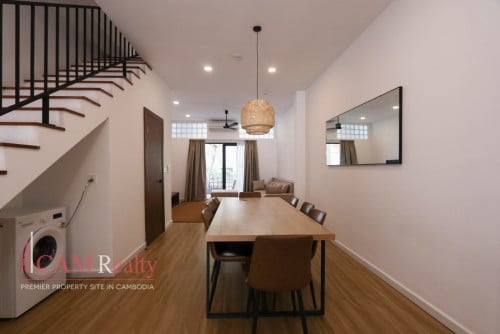 Triplex 4 Bedroom Renovated Apartment For Rent in Chakto Mukh