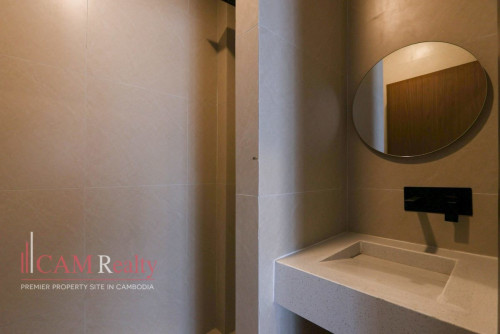 Triplex 4 Bedroom Renovated Apartment For Rent in Chakto Mukh