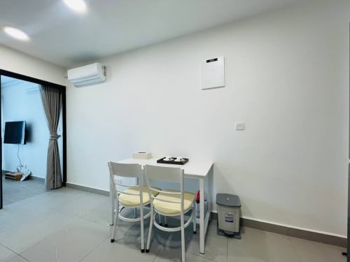 Urgent Sale | 1bedroom Unit at Urban Village Phase 2