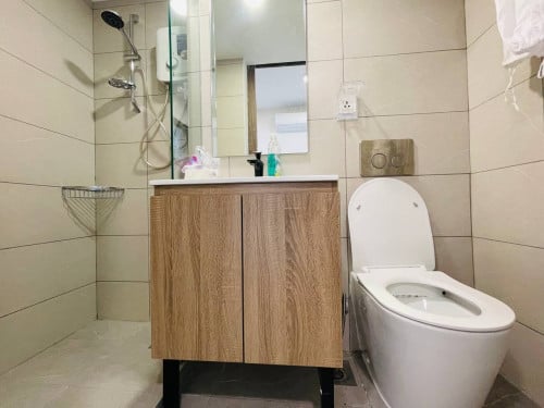 Urgent Sale | 1bedroom Unit at Urban Village Phase 2