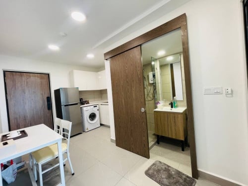 Urgent Sale | 1bedroom Unit at Urban Village Phase 2