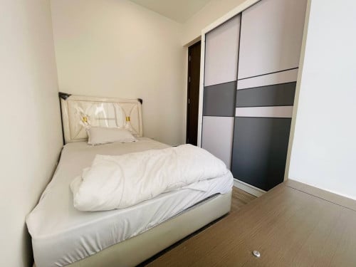 Urgent Sale | 2bedroom 1bathroom Unit at Urban Village Phase 2