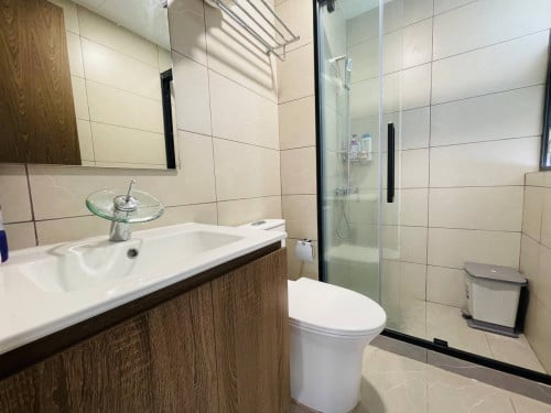 Urgent Sale | 2bedroom 1bathroom Unit at Urban Village Phase 2