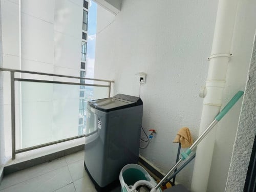 Urgent Sale | 2bedroom 1bathroom Unit at Urban Village Phase 2