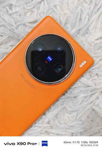 Vivo X100 Ram12GB + 12GB /256GB China version សានុំហ្សុីនស្អាត 98%
