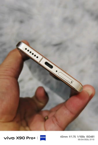 Vivo X100 Ram12GB + 12GB /256GB China version សានុំហ្សុីនស្អាត 98%