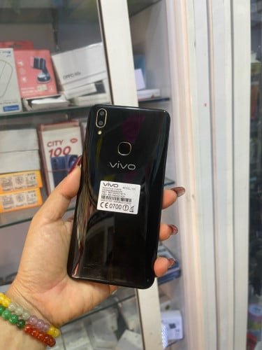 Vivo Y84 /64GB/ram4នៅស្អាត