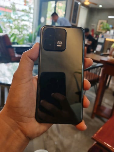 Xiaomi 13 12g/256g_CH(វៃដូរបាន)👉$195