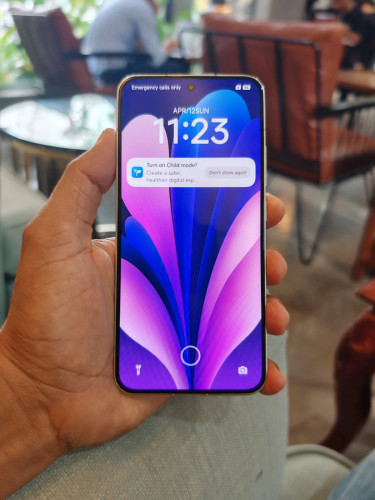 Xiaomi 13 12g/256g_CH(វៃដូរបាន)👉$215