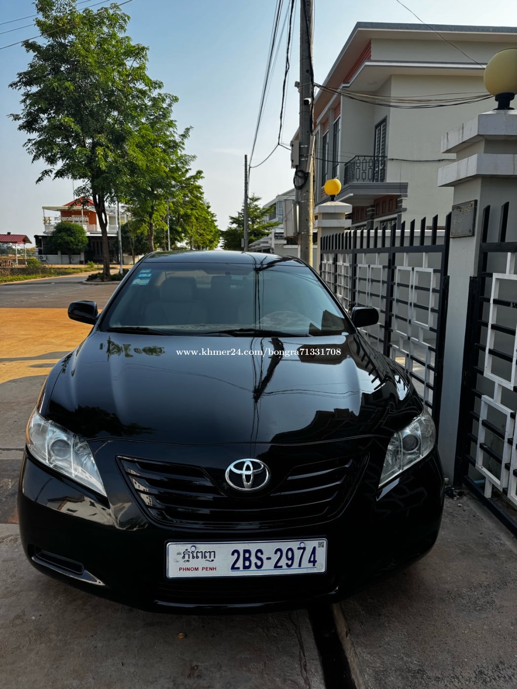 បងៗប្អូនមានទ្បានលក់មួយគ្រឿងទ្បានញុំជិះផ្ទាល់ នៅស្អាតណាស់