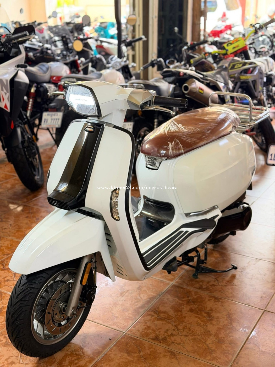 Lambretta v200 169cc 2020 price $1680.00 in Ou Ruessei Muoy, Prampir ...