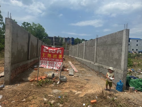 ដីលក់ចុះតម្លៃ 19000$ សល់តែ 35123$